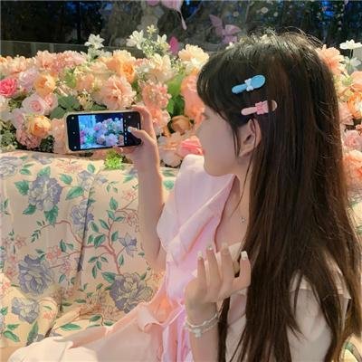 新潮男女 海报